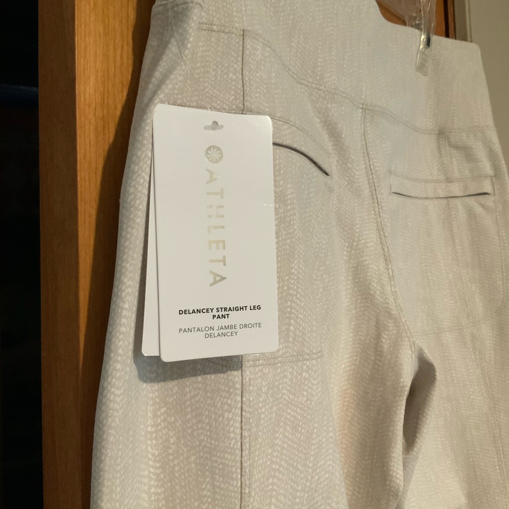 Athleta Delancey straight leg NWT